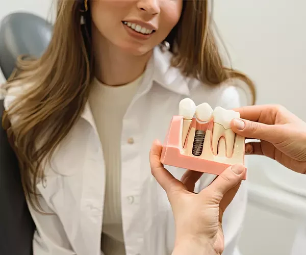 AnyConv.com__diş implantı nedir